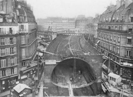 Do you know the secrets of the Paris Metro?