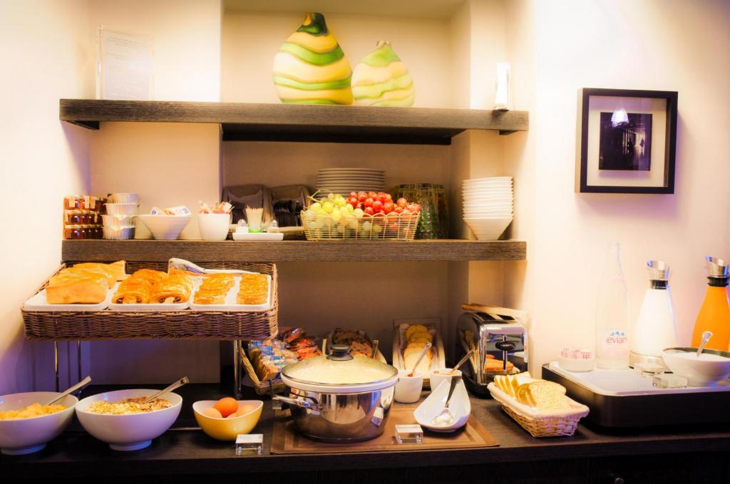 A delicious breakfast to start your day in Paris