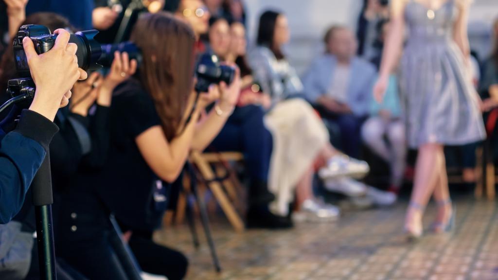 Paris in February: Prepare Your Elegant Getaway Before the Women’s Fashion Week AW 2026–27 with Hotel Marais Bastille