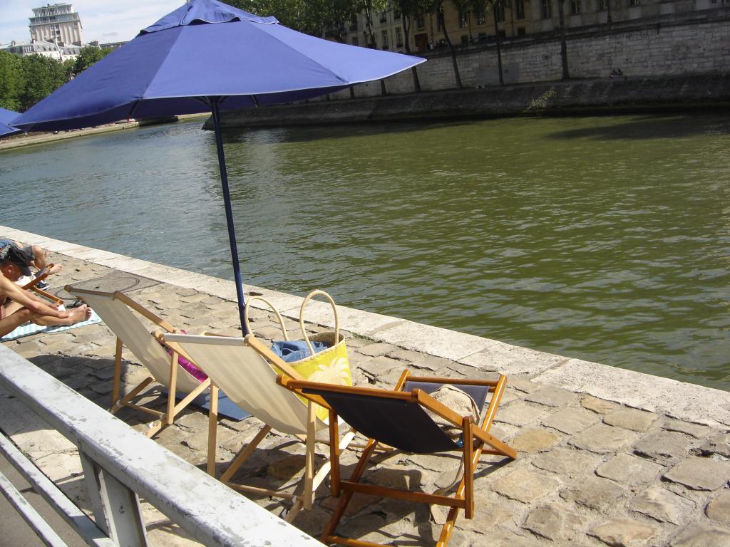 Paris Plages Summer Fun