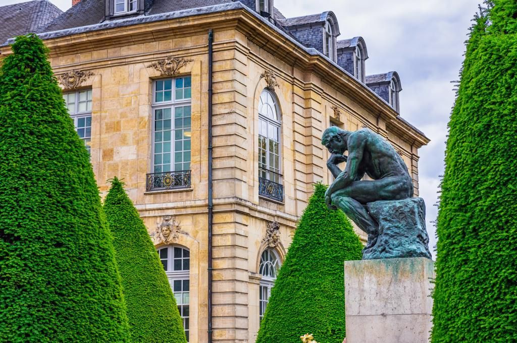200 clichés d’Helmut Newton exposés au Grand Palais - Hotel Marais Bastille Paris